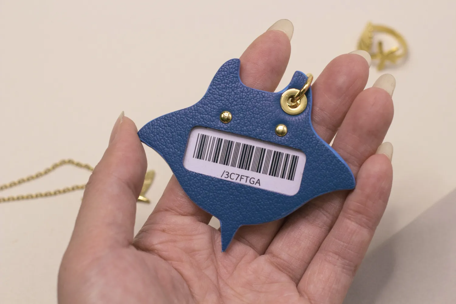歸福魟魚載具吊飾